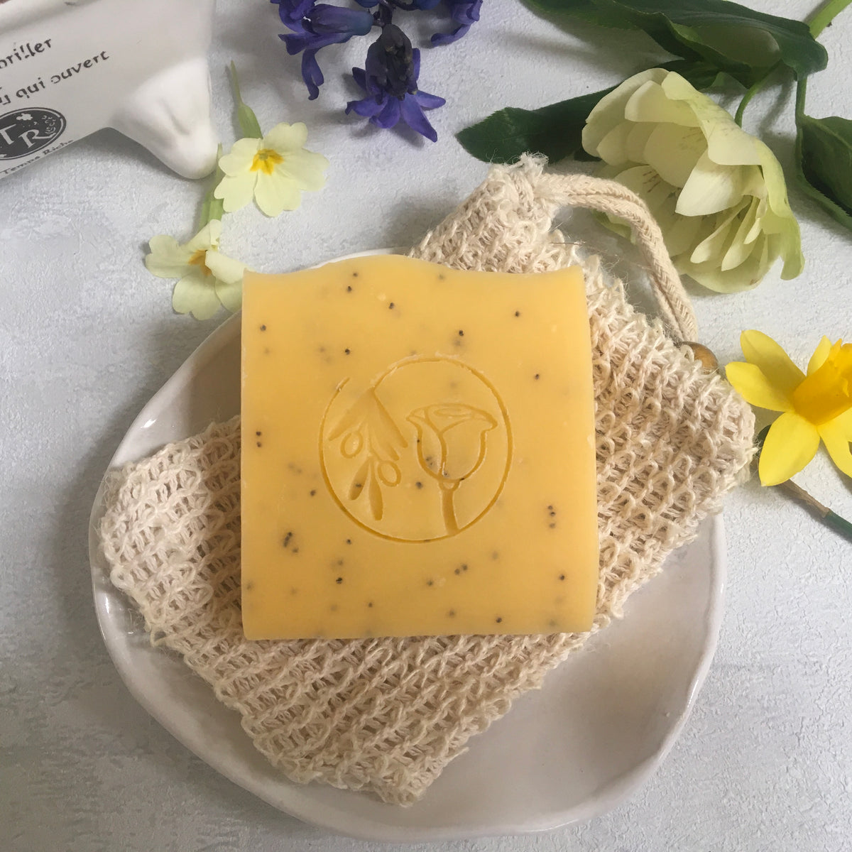 Lemon & Poppy Seed Soap - Olive & Rosie